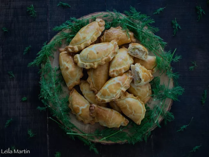 Empanadas de choucroute d’Alsace à la truite fumée, raifort et aneth