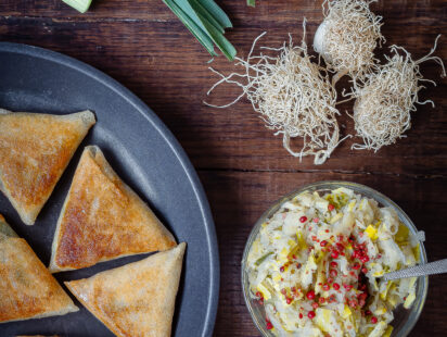 Recette de samoussas de poireau, chèvre frais et miel d'Alsace
