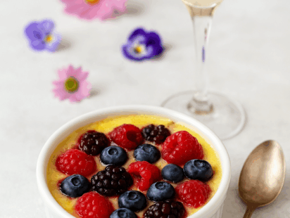 Recette de sabayon onctueux aux fruits rouges gratiné au four, dessert léger au Crémant d’Alsace