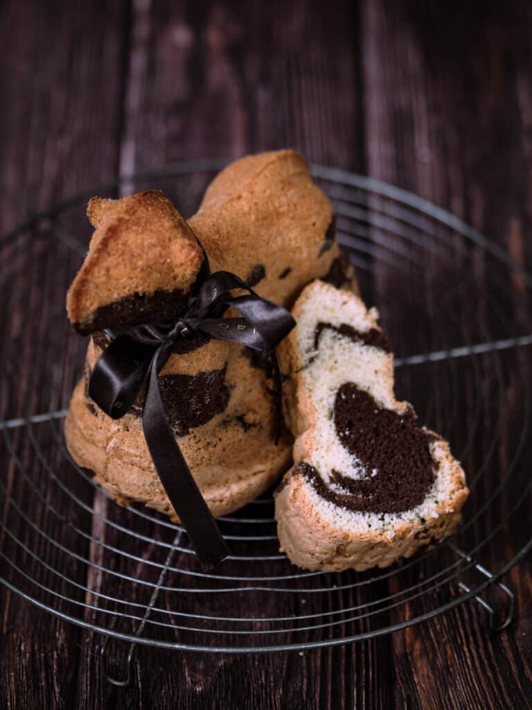 lämmele marbré en génoise en forme d’agneau